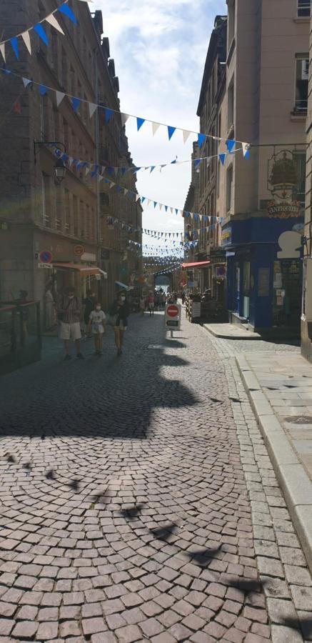 Les Vieux Remparts Daire Saint-Malo Dış mekan fotoğraf